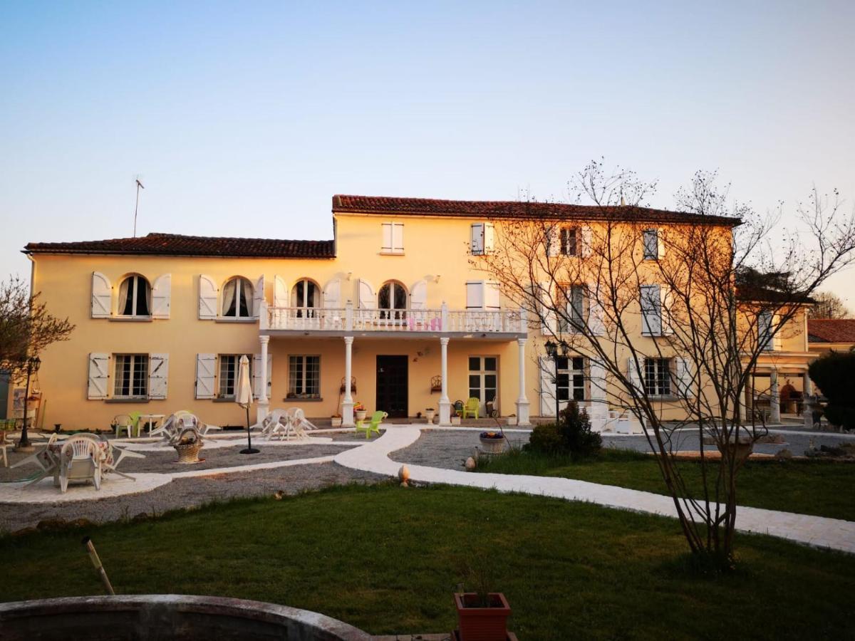 لا روشيفوكولد Le Clos Des Cedres B&B المظهر الخارجي الصورة
